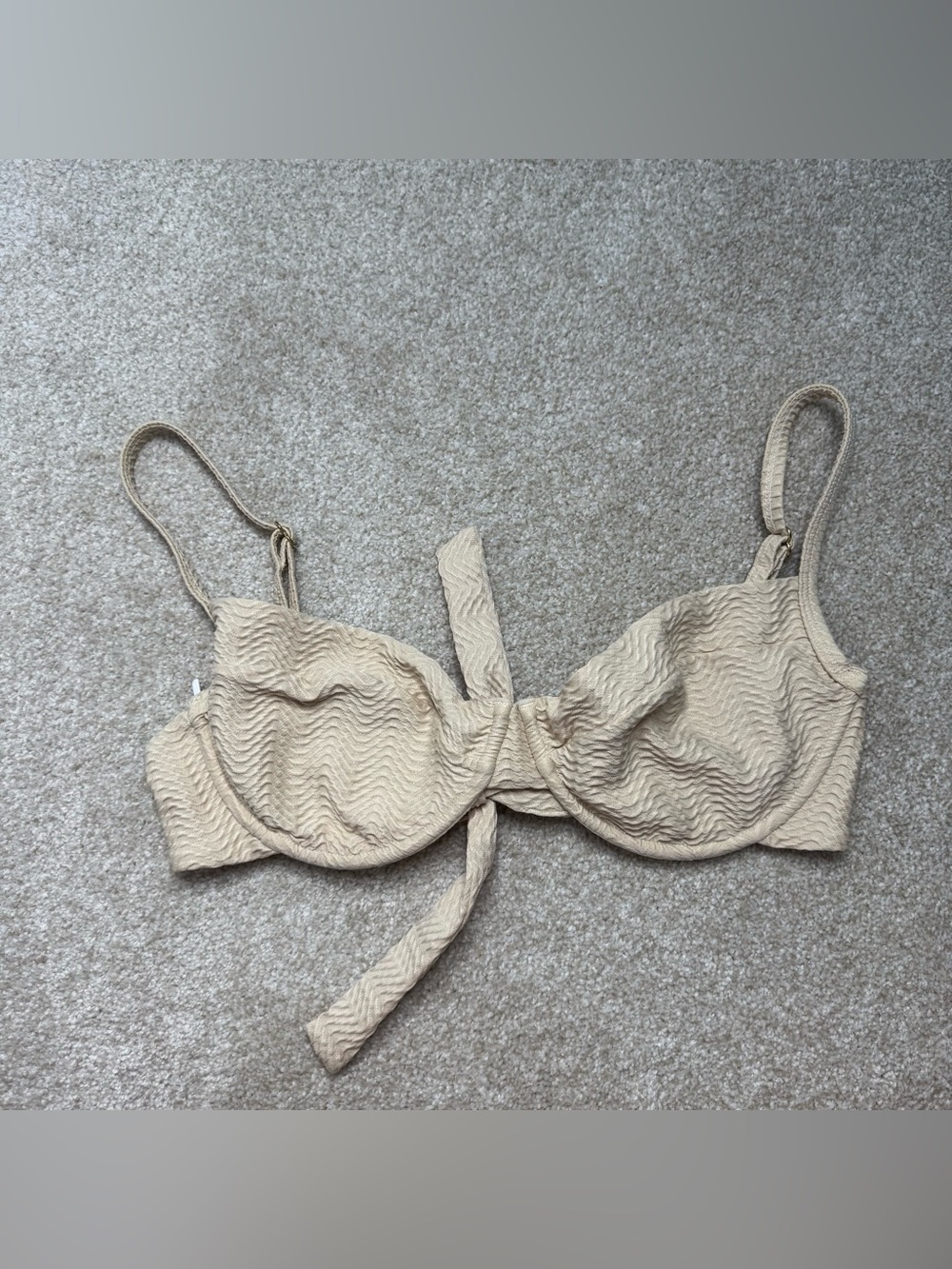 Monday Swimwear vanilla Beige Textured Underwire bikini top large